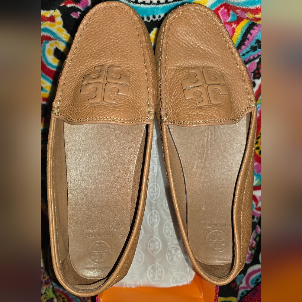 Tory Burch Tan Leather Loafer Shoes, sz 10 EUC!